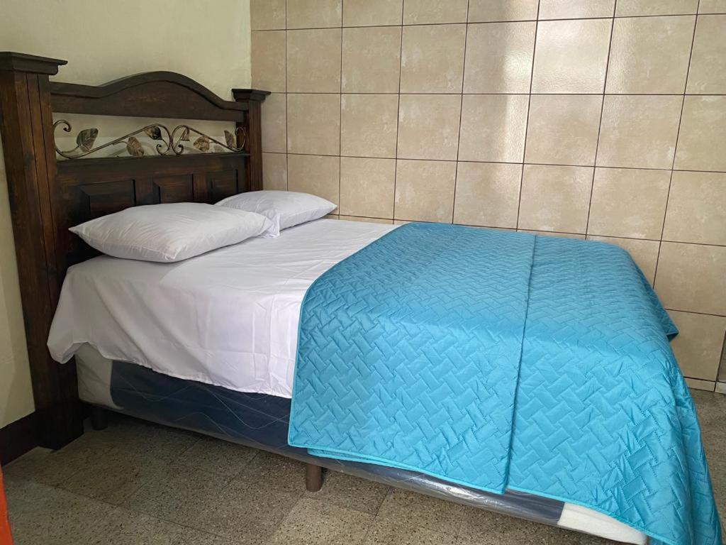 Hotel Malybu グアテマラシティ エクステリア 写真