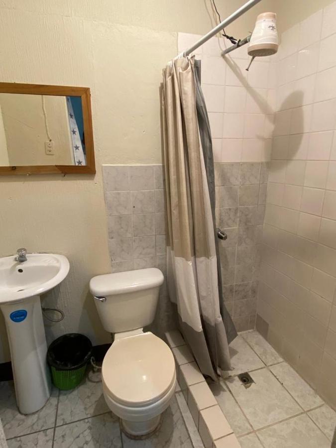Hotel Malybu グアテマラシティ エクステリア 写真